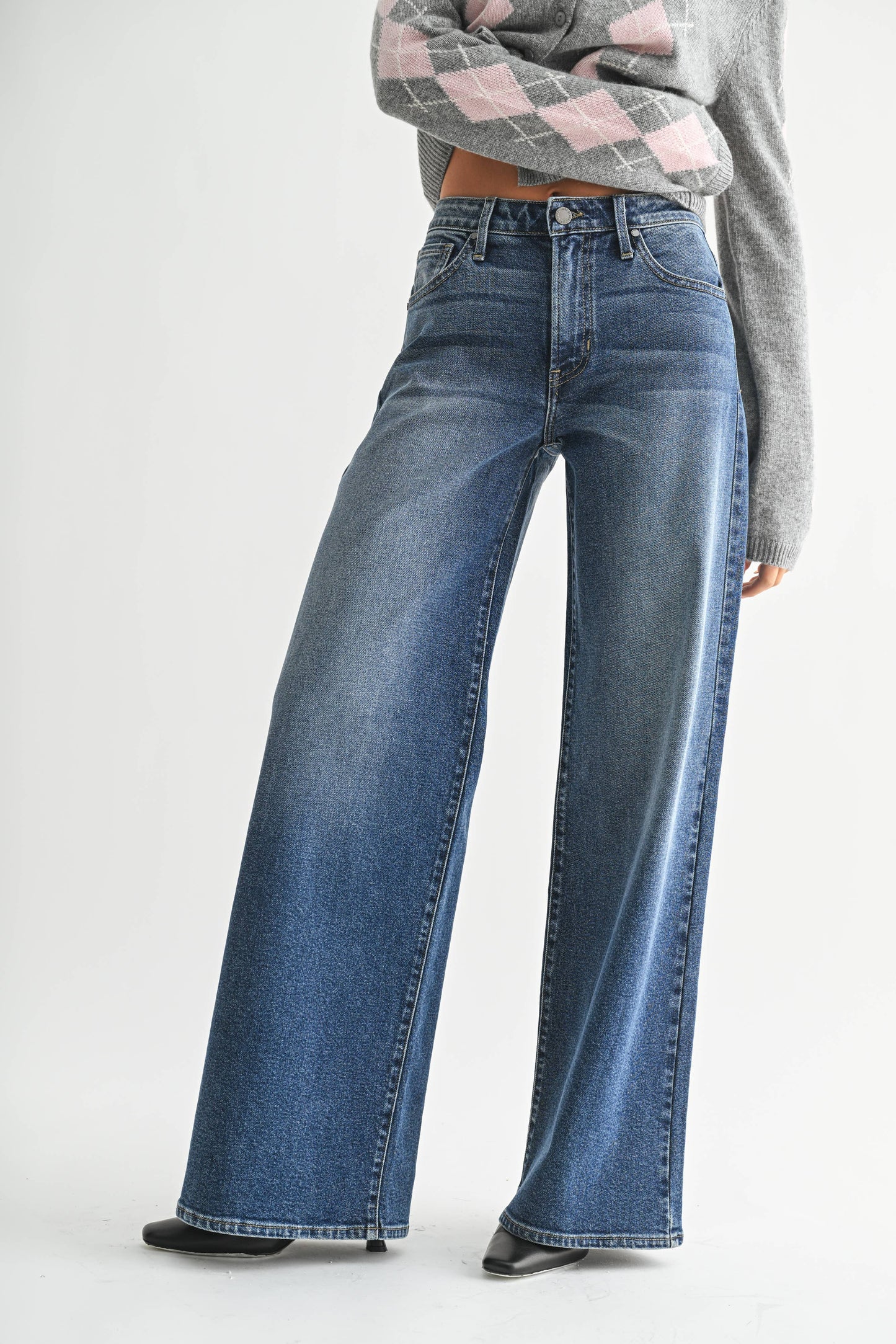 The Jolie Vintage High-Rise Wide Leg Jeans - TheBOX