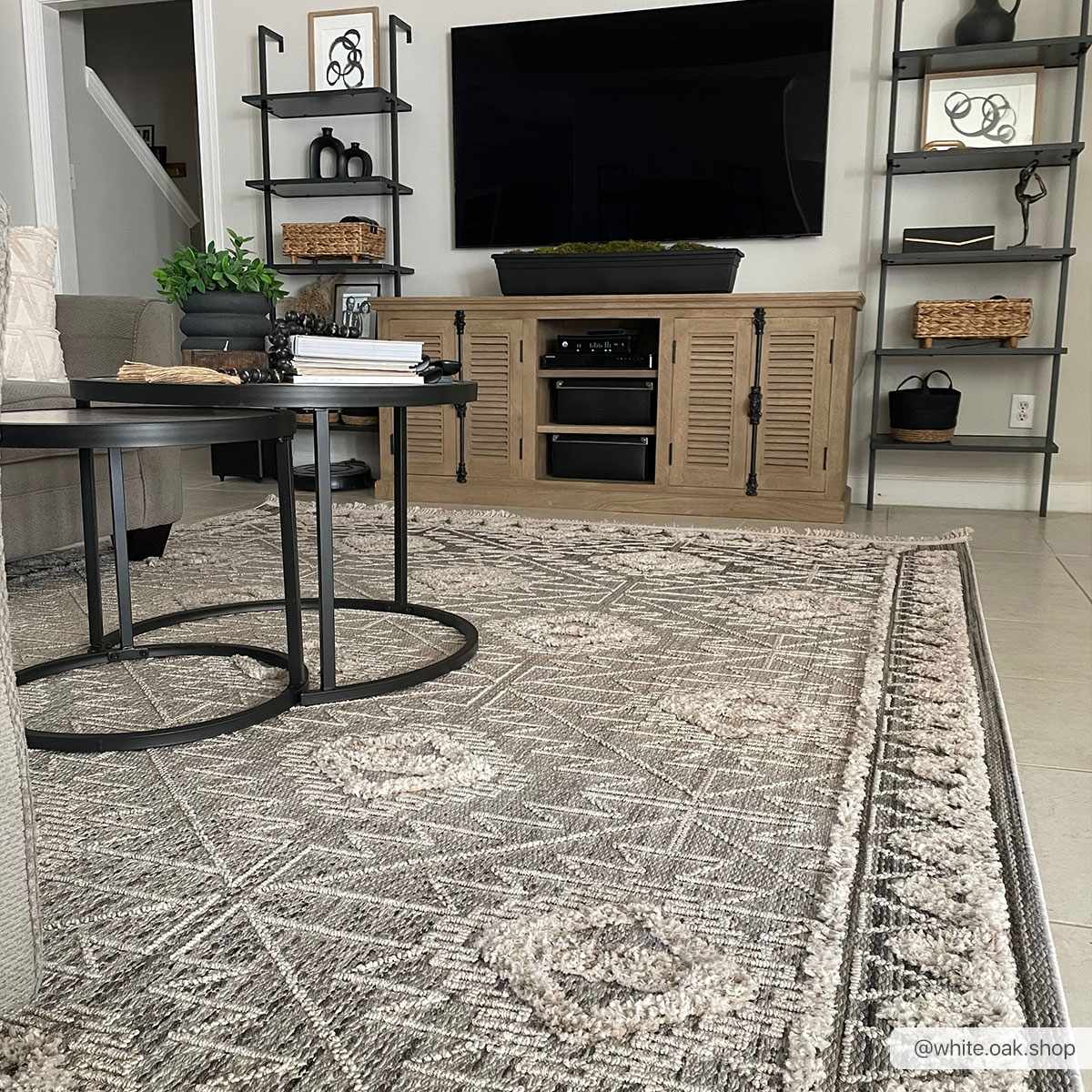 Agoo High-Low Pile Rustic Rug - TheBOX