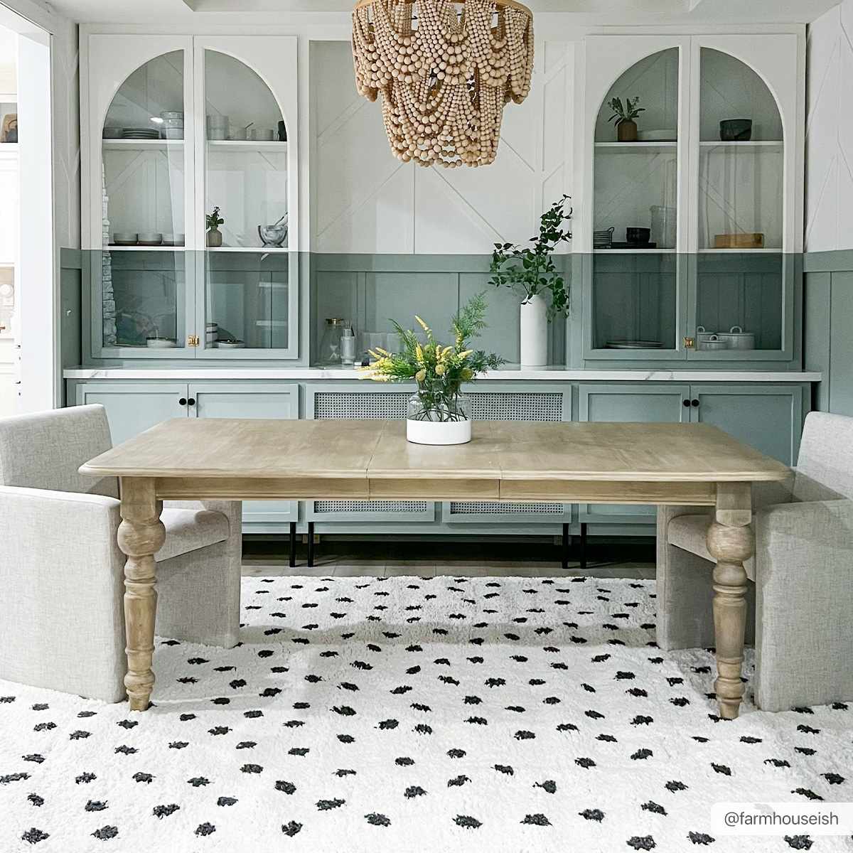 Chaia Dotted Black & White Plush Rug - TheBOX