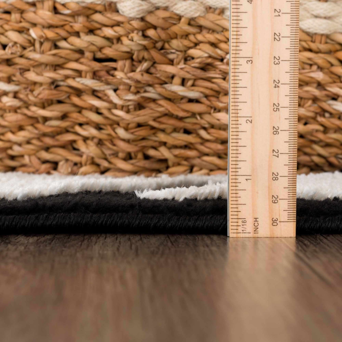 Azana Black & White Area Rug - TheBOX