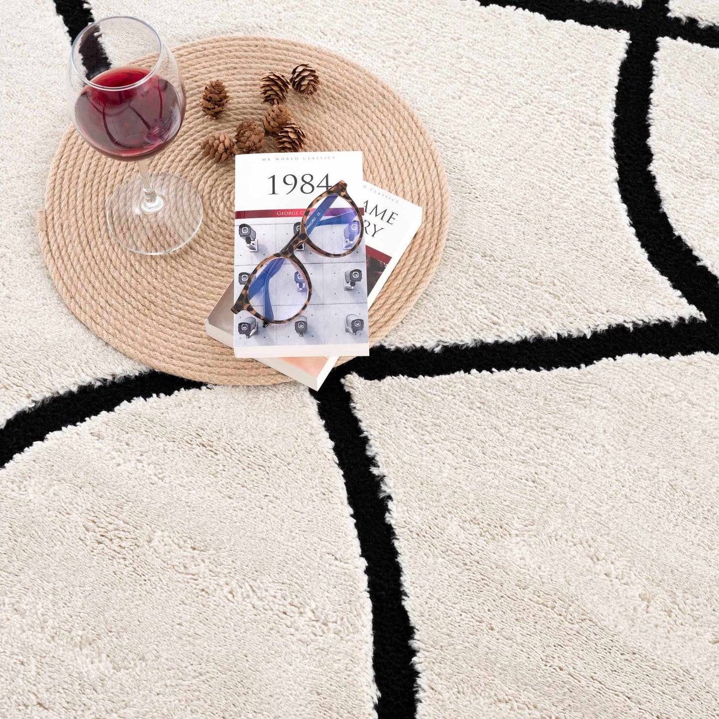 Azana Black & White Area Rug - TheBOX