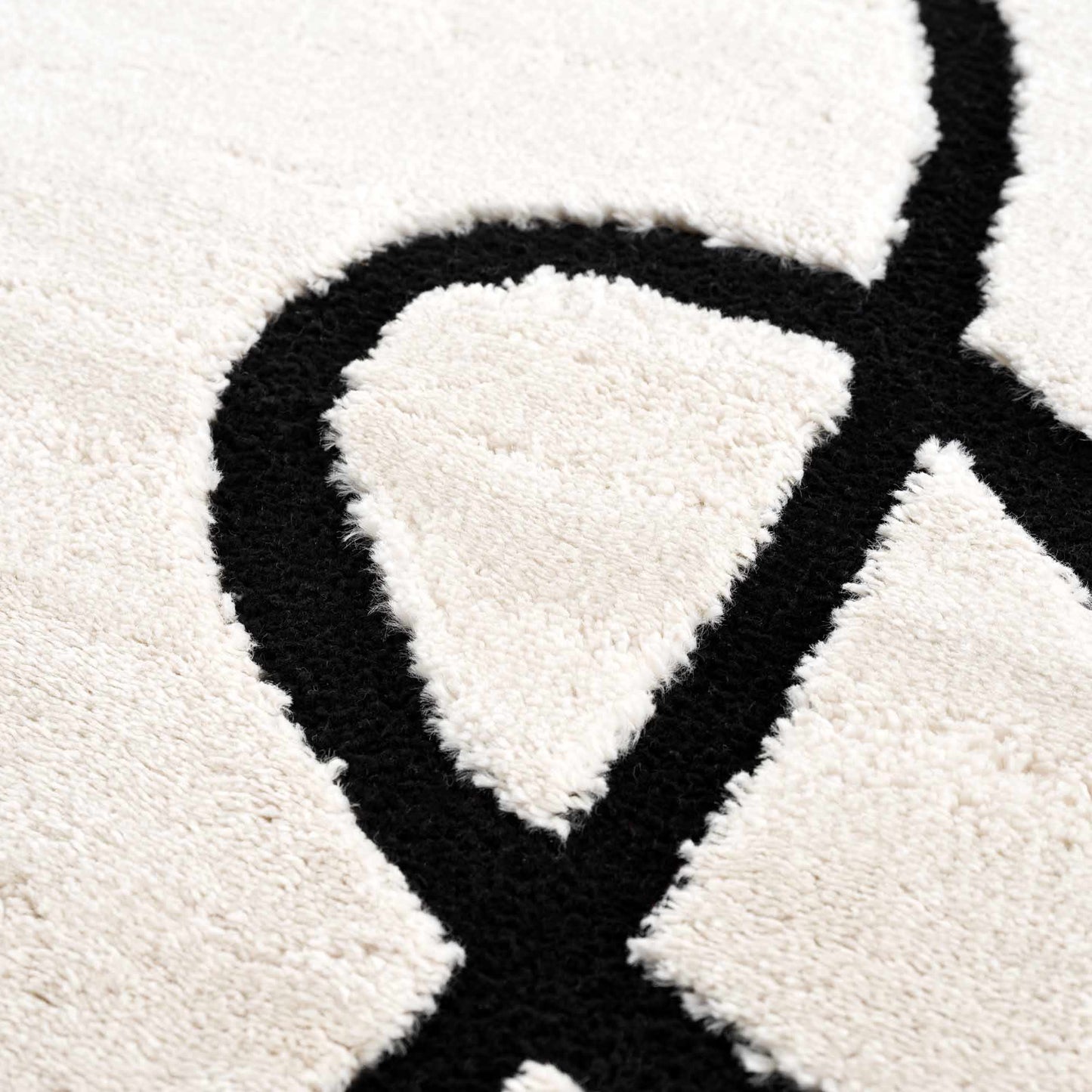 Azana Black & White Area Rug - TheBOX