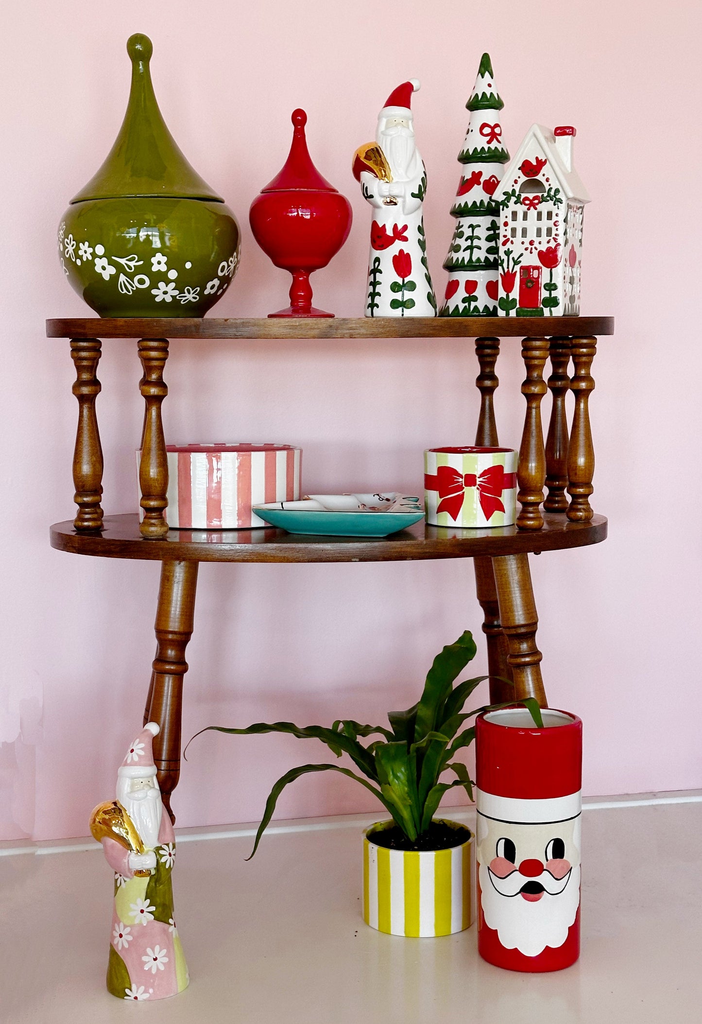 Big Top Stripes Handpoured Candle & Vase - TheBOX