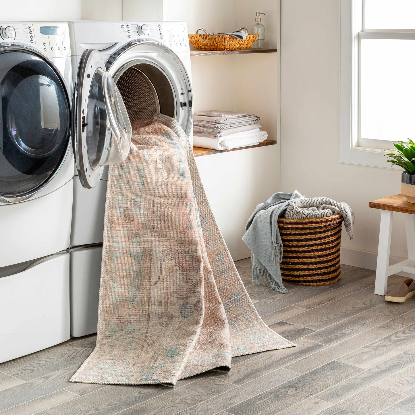 Baloy Vintage Washable Rug - TheBOX