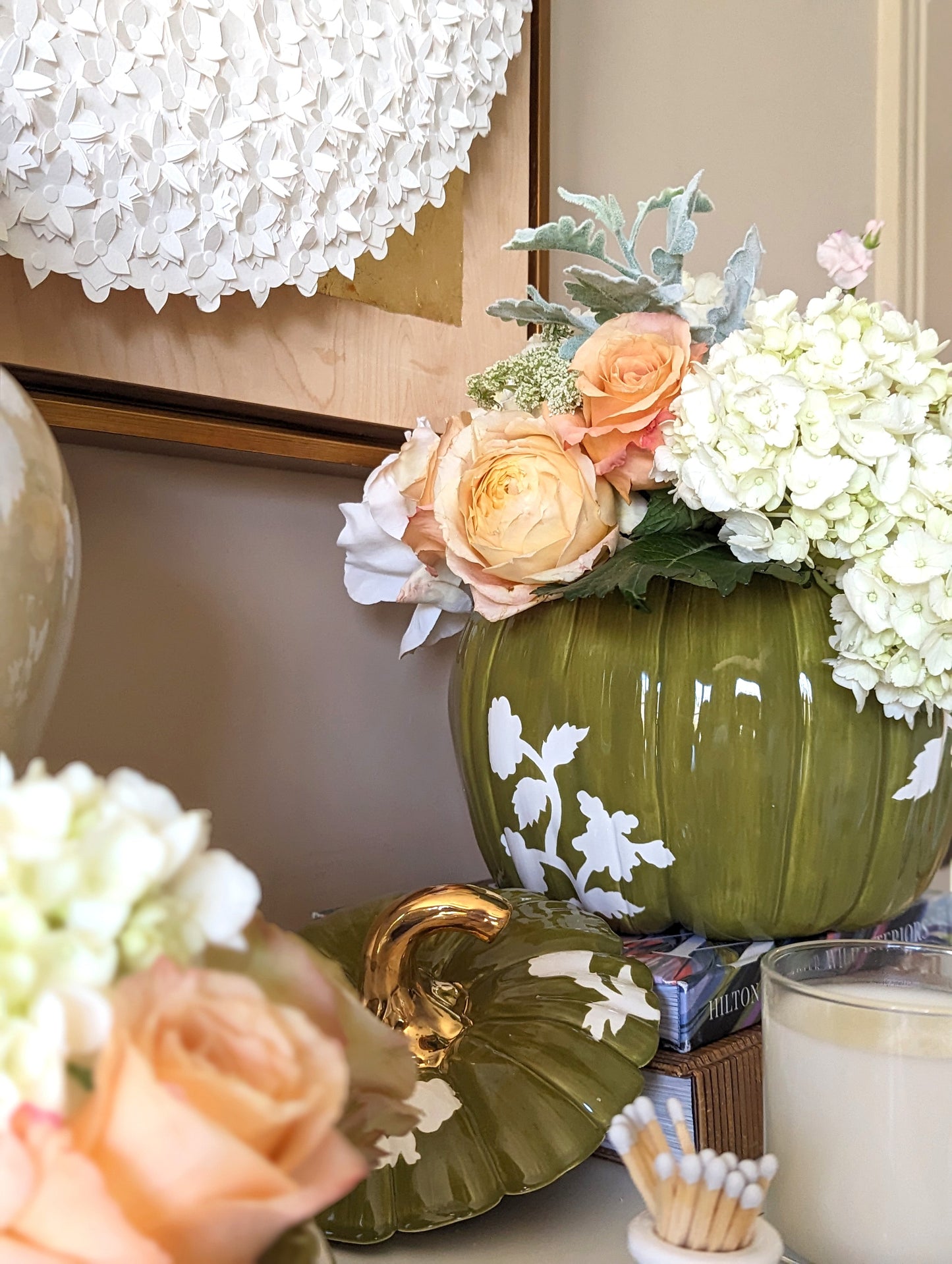 Chinoiserie Pumpkin Jars with 22K Gold Accents in Moss Green - TheBOX