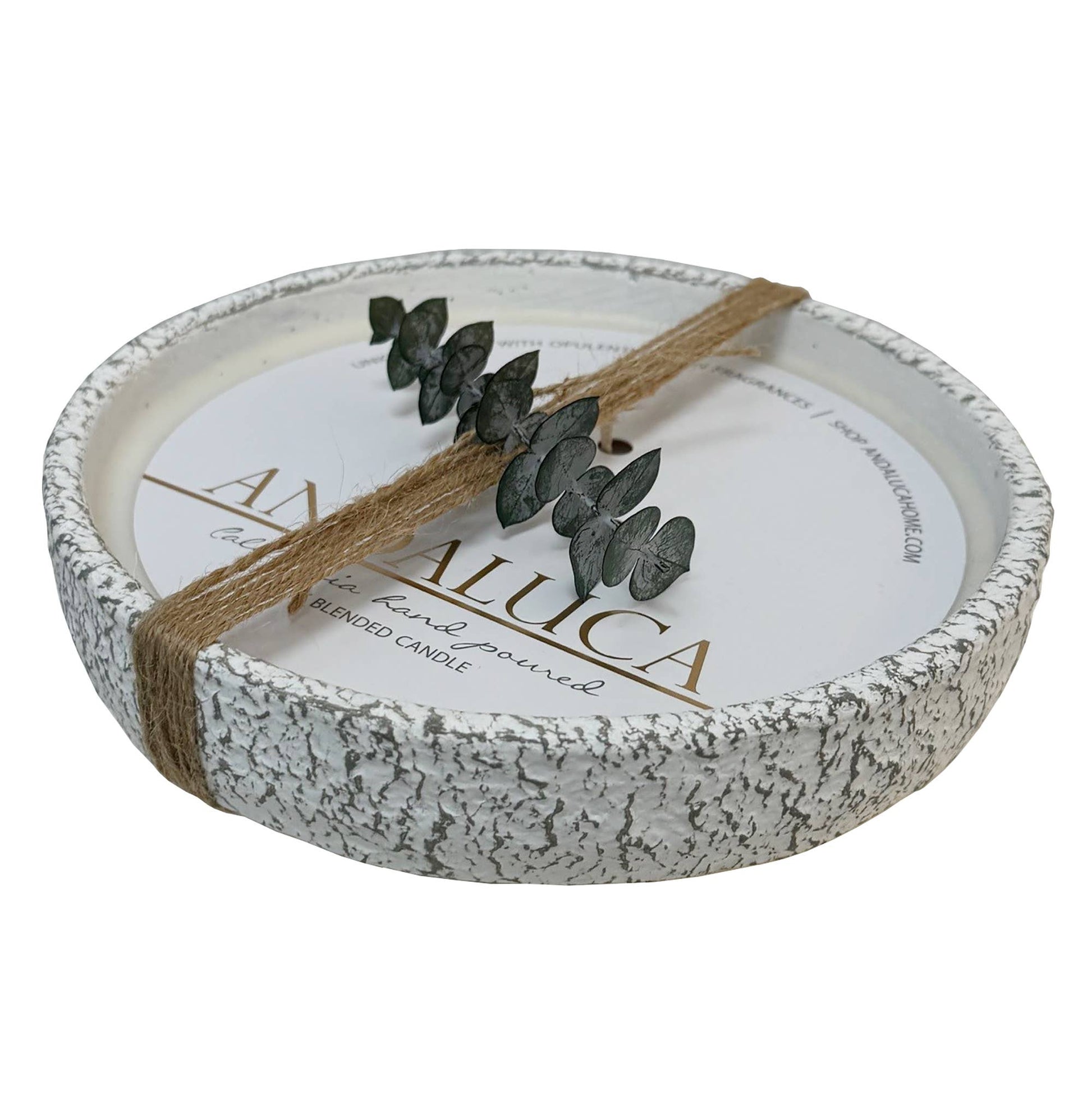 Rustic Earthenware Pedestal Candle: Palo Santo Fragrance - TheBOX