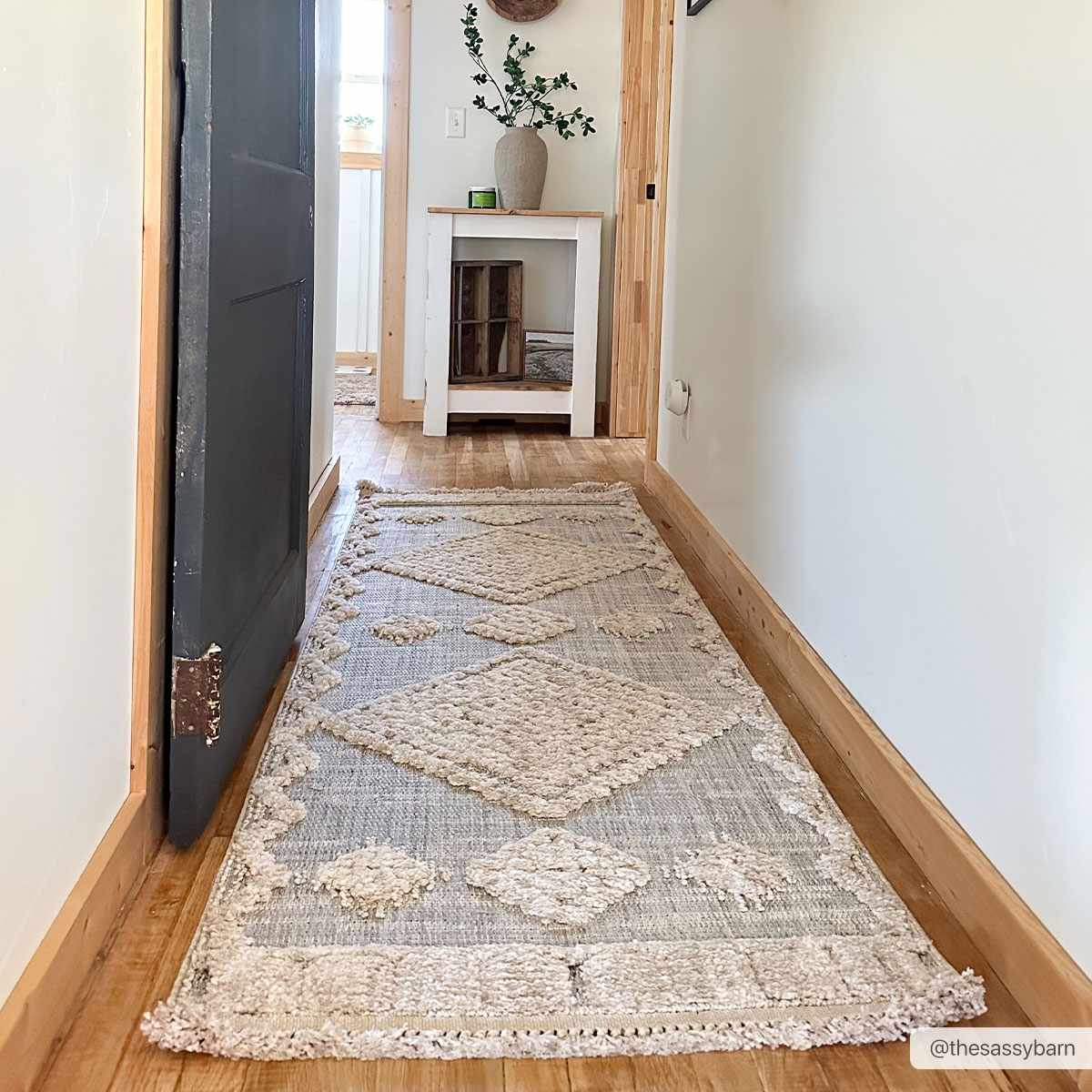 Ampusungan High-Low Rustic Rug - TheBOX