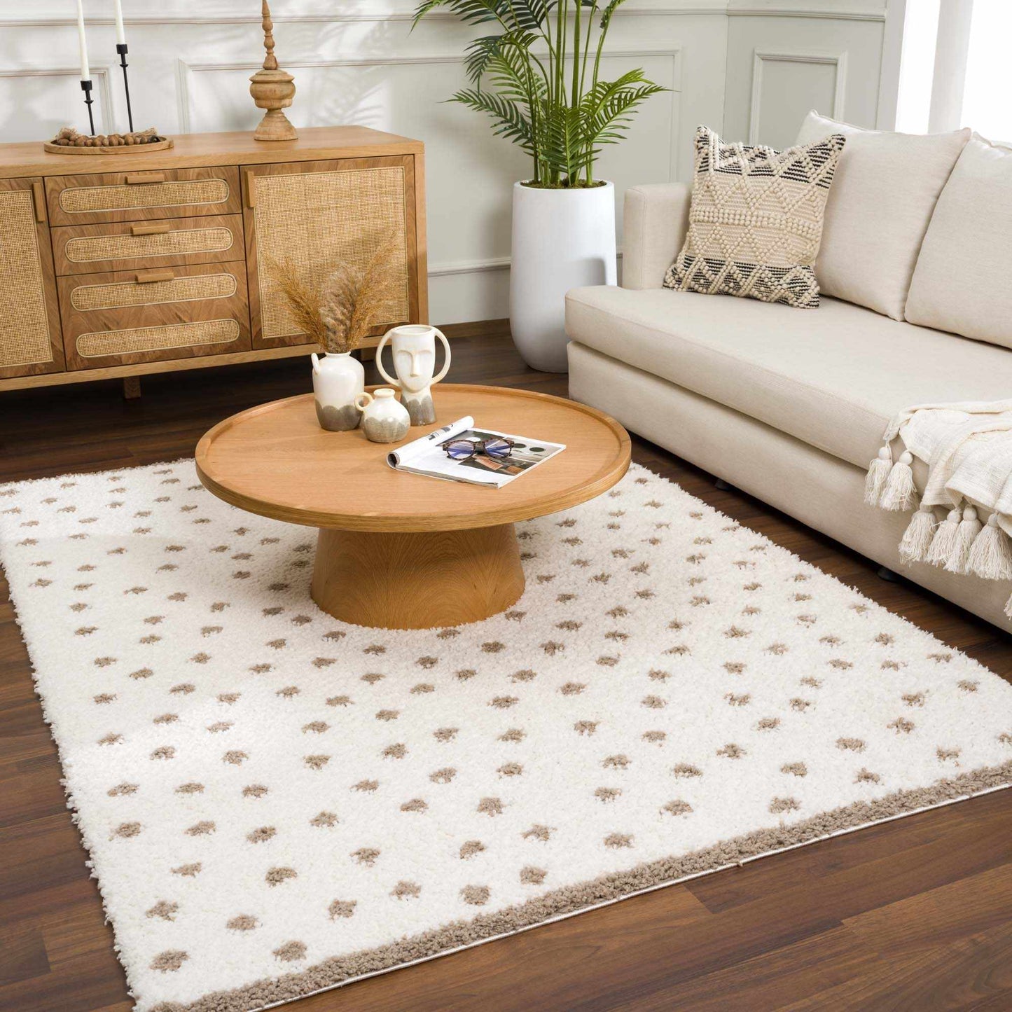 Chaia Dotted Cream & Brown Plush Rug - TheBOX