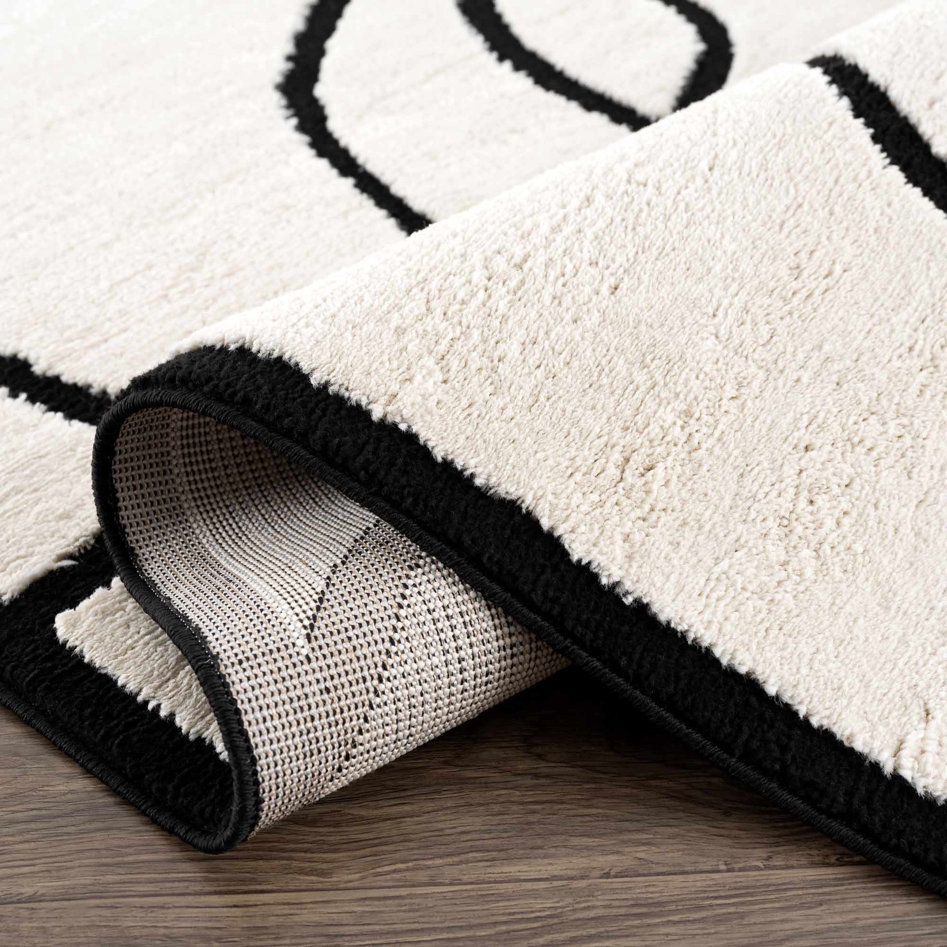 Azana Black & White Area Rug - TheBOX