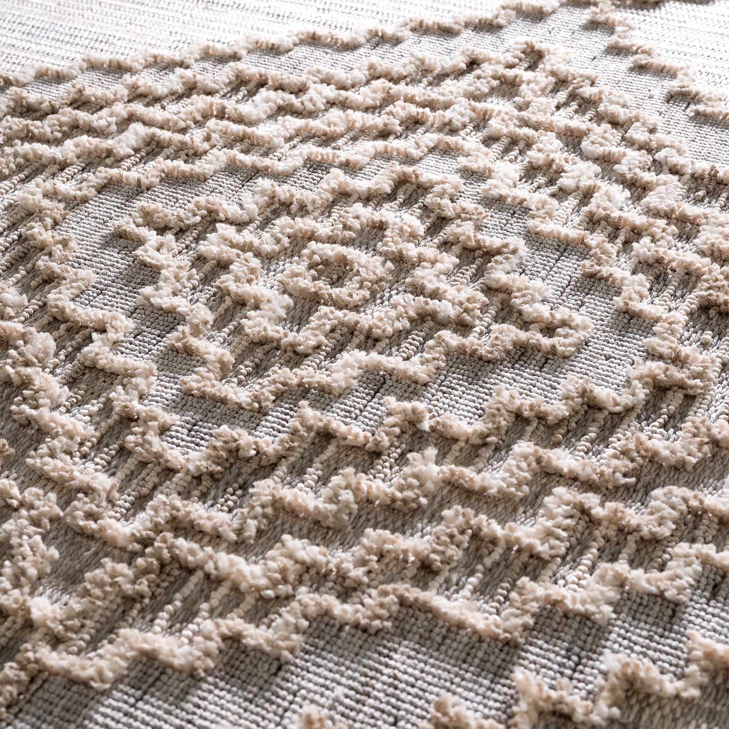 Ampusungan High-Low Rustic Rug - TheBOX