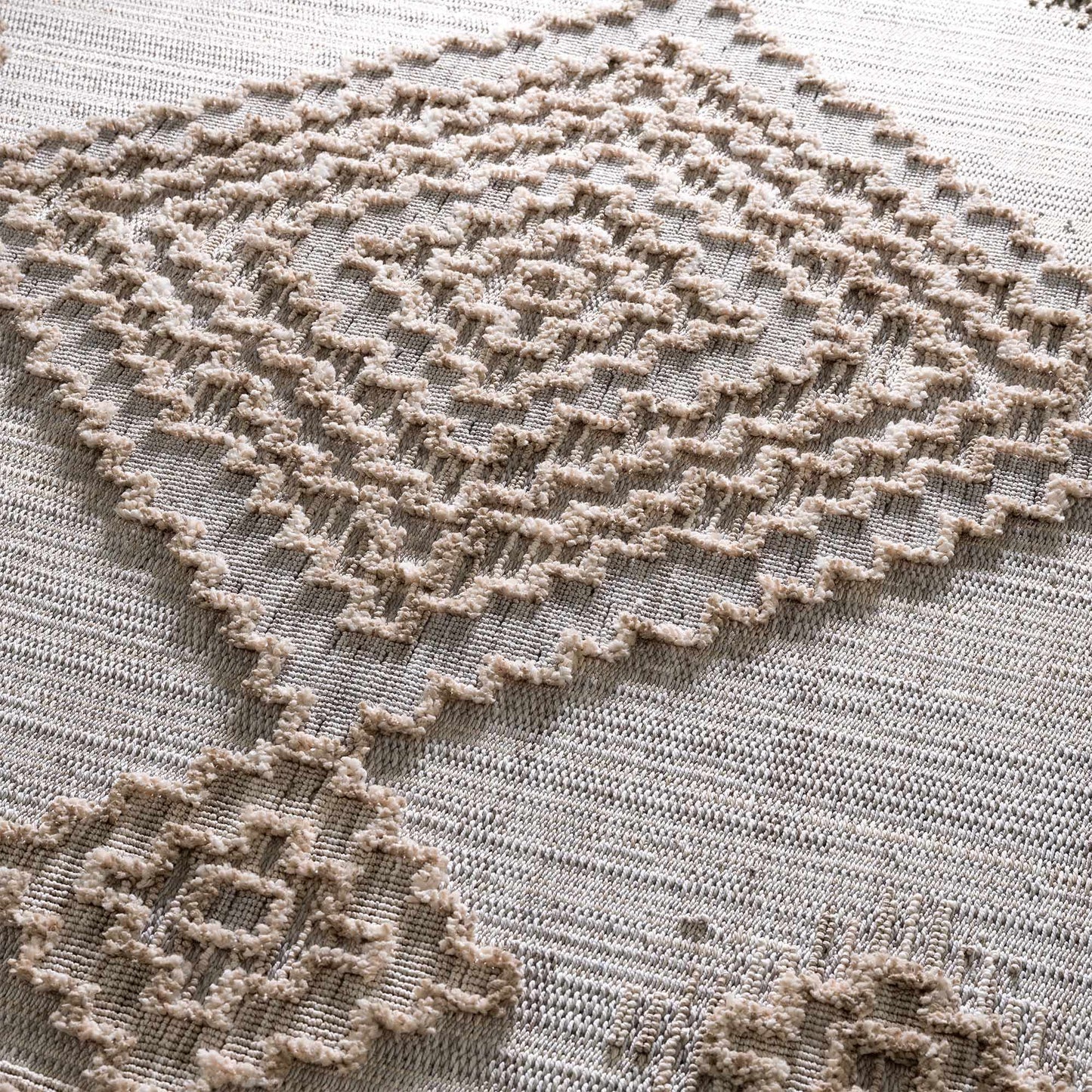 Ampusungan High-Low Rustic Rug - TheBOX