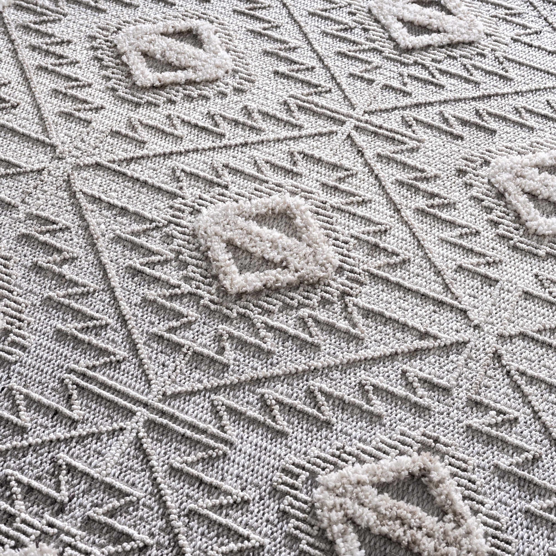 Agoo High-Low Pile Rustic Rug - TheBOX