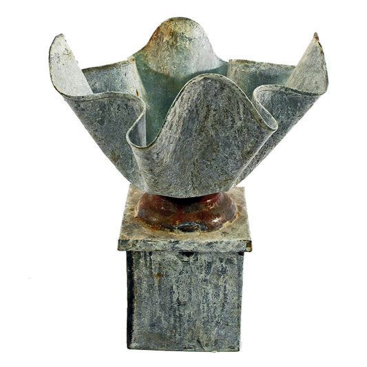 Kerchief Planter w/ Base - TheBOX