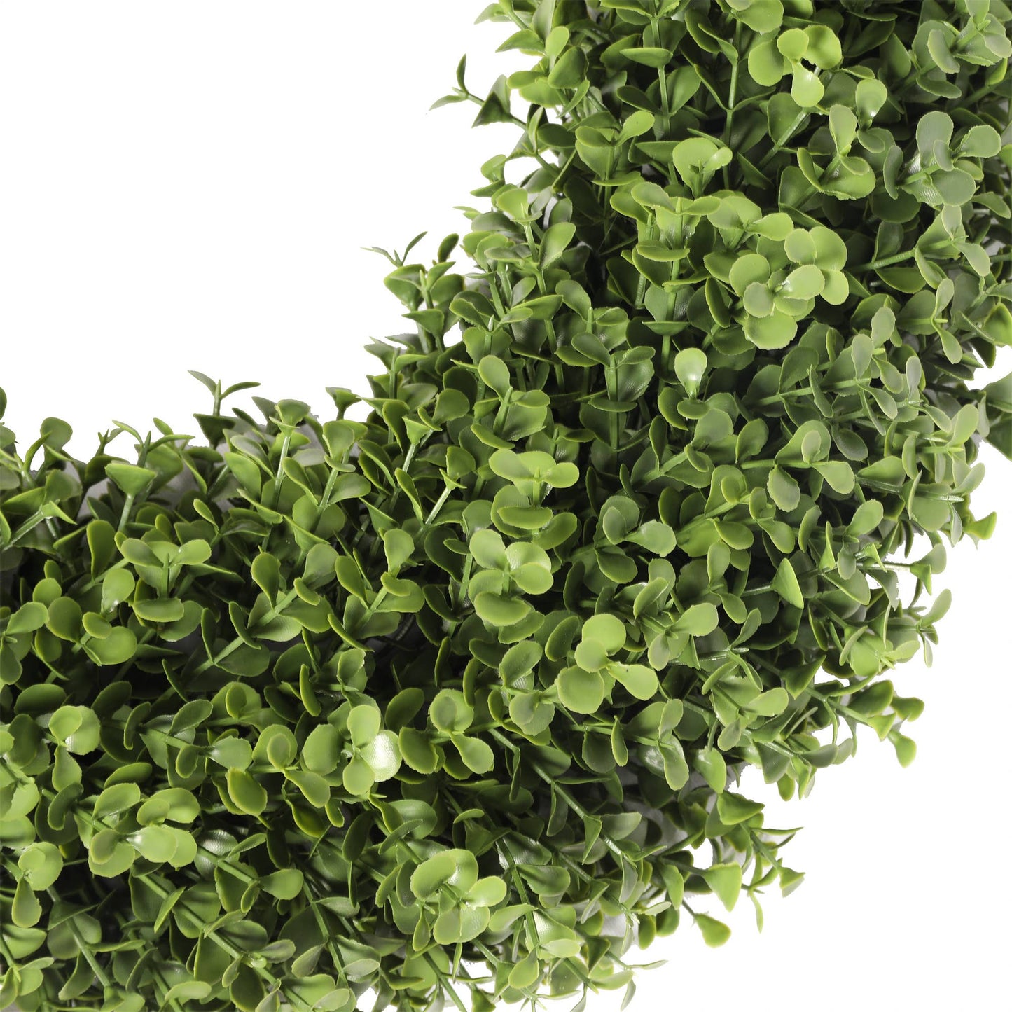 UV Boxwood Round Wreath 17.5 Inch - TheBOX